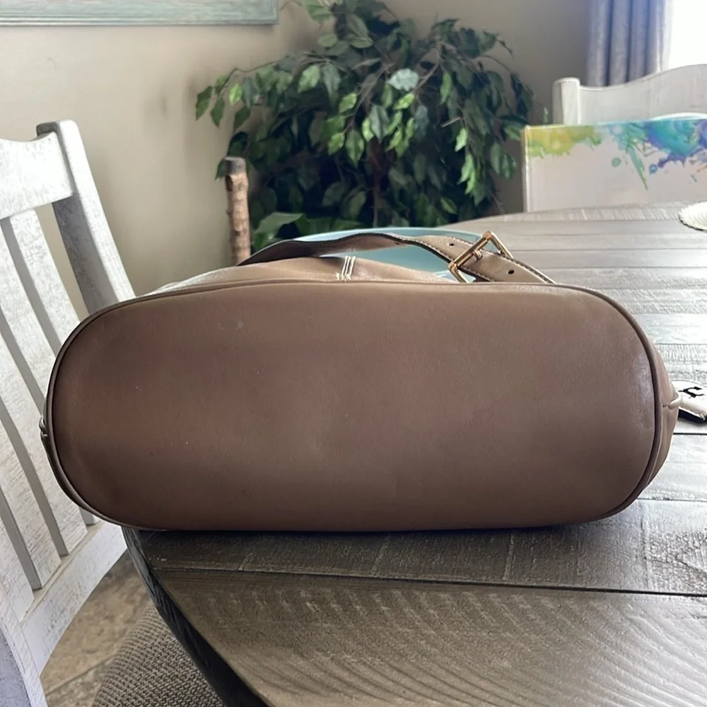 Vintage Tory Burch soft leather shoulder bag